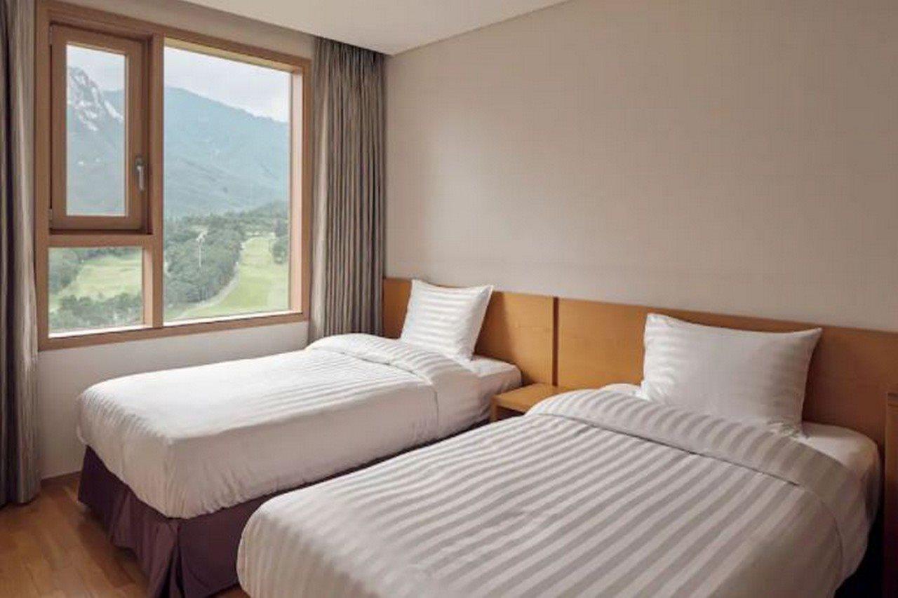 Delpino Hotel Sokcho Exterior photo
