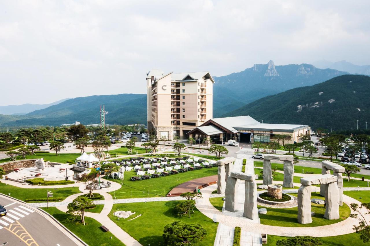 Delpino Hotel Sokcho Exterior photo